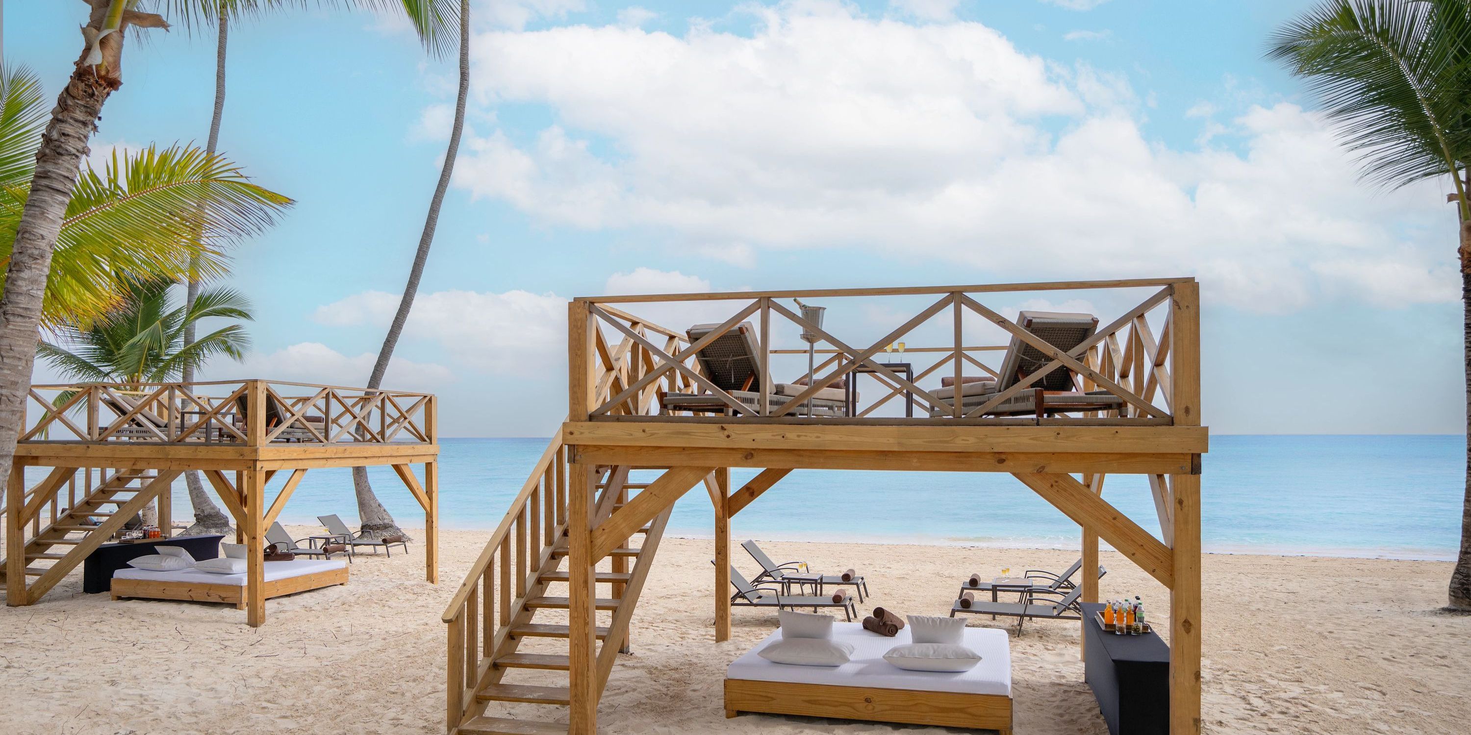 Dreams Flora Beach Bali Bed